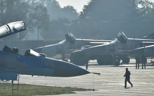 Nga dội 'mưa' tên lửa, tung dàn UAV tự sát hủy diệt căn cứ không quân cực quan trọng của Ukraine