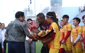 Thủ tướng Phạm Minh Chính "tiếp lửa" cho ĐT nữ Việt Nam so tài World Cup