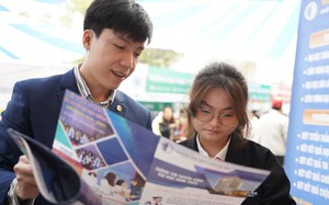 Các trường hot có ngành Luật ở Hà Nội: Điểm chuẩn 2023 xét tuyển sớm "không phải dạng vừa"