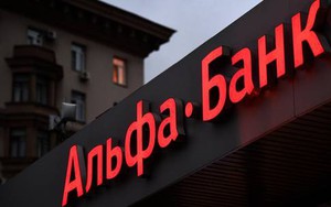 Bị trừng phạt, ngân hàng tư nhân lớn nhất Nga vẫn lãi khủng khiến châu Âu sửng sốt