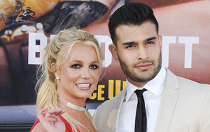 Chồng Britney Spears khẳng định "vẫn yêu" dù đệ đơn ly hôn