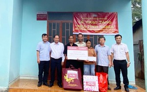 Agribank Ia Grai- Chi nhánh Đông Gia Lai hỗ trợ 60 triệu đồng để một hộ nghèo có nhà ở khang trang  