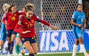 Người hùng giúp Tây Ban Nha vô địch World Cup nữ 2023 nhận hung tin ở quê nhà