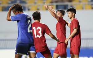 Thắng U23 Philippines, U23 Việt Nam chạm trán U23 Malaysia ở bán kết