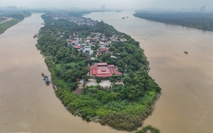 Khu dân cư hơn 2.000 hộ nằm giữa sông Hồng