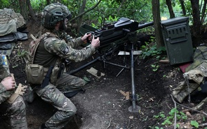 Nga tố Ukraine dội đạn chùm tấn công Donetsk, bắn chết 23 lính đào ngũ