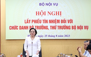 Lấy phiếu tín nhiệm Bộ trưởng Bộ Nội vụ Phạm Thị Thanh Trà và 4 Thứ trưởng