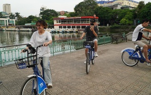 Trải nghiệm dịch vụ xe đạp công cộng, thú vui mới của người Hà Nội