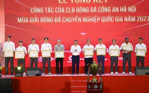 Quang Hải, Filip Nguyễn nhận bằng khen của lãnh đạo CLB CAHN