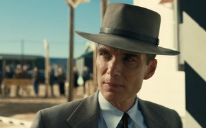 Christopher Nolan cắt gần một nửa thời gian quay "Oppenheimer"
