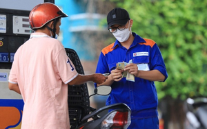 Nghỉ lễ 2/9: Bộ trưởng Công Thương lệnh đảm bảo đủ xăng dầu, cho lùi ngày điều chỉnh giá