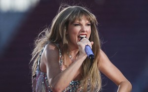 Taylor Swift đáp lại lời "thỉnh cầu" của Thủ tướng Canada