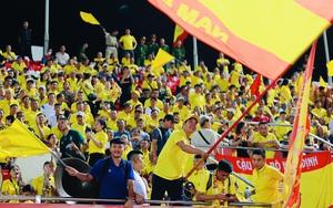 CĐV Nam Định: "Chúng tôi vẫn đến sân vì tình yêu bóng đá"