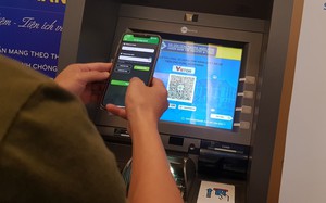 Làm thế nào rút tiền qua ATM liên thông giữa các ngân hàng mà không cần mang thẻ?