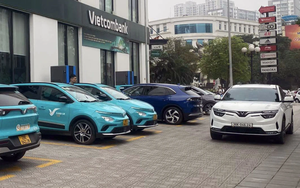 Bộ GTVT đề xuất ưu đãi phát triển trạm sạc xe điện: Chuyên gia nói VinFast dẫn đầu, xe Trung Quốc khó cạnh tranh 