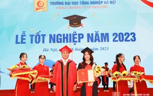 Đại học Công nghiệp Hà Nội đẩy mạnh hợp tác trong lĩnh vực tái sản xuất máy công nghiệp và xây dựng Hàn Quốc - Ảnh 9.