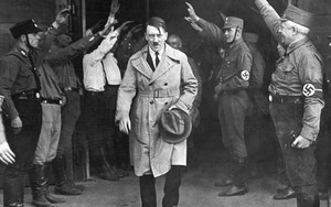 Rùng mình kế hoạch hủy diệt Thủ đô Paris của trùm phát xít Hitler