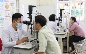 Đắk Lắk: Hàng trăm học sinh nghỉ học vì đau mắt đỏ