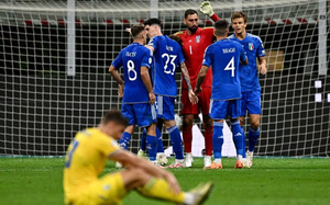 Cầu thủ trẻ Frattesi lập cú đúp, "giải cứu" ĐT Italia và HLV Spaletti