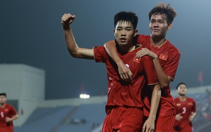 Chùm ảnh: U23 Singapore ăn mừng khi hoà U23 Việt Nam
