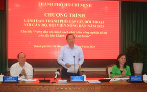 Chủ tịch Phan Văn Mãi đối thoại với nông dân TP.HCM