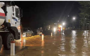 Lào Cai: Đã thông xe 2 tuyến đường bị ách tắc do mưa lũ