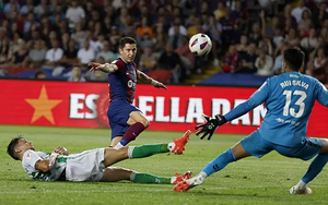 5 cầu thủ khác nhau ghi bàn giúp Barca thắng "5 sao" trước Betis
