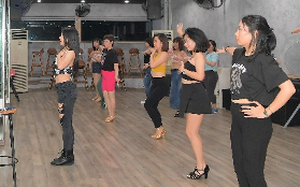 Ký ức Hà Nội: Những điệu nhảy vang bóng một thời ở Thủ đô