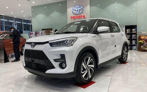 Giá xe Toyota Raize tháng 9/2023: Giảm &quot;choáng váng&quot; để kéo doanh số trước KIA Sonet