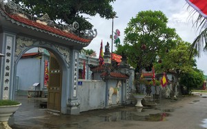 Đền cổ Vạn Lộc ở Nghệ An, nơi thờ người trấn giữ 12 cửa biển, cứ 3 năm làng lại tổ chức lễ hội lớn