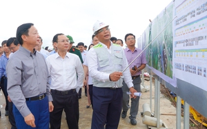 Phó Thủ tướng Trần Hồng Hà: Tránh để đường cao tốc thành đê chắn nước, gây ngập úng
