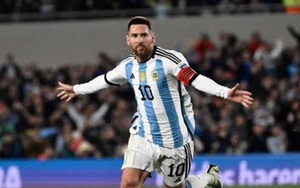 "Xé lưới" ĐT Ecuador, Messi cân bằng kỷ lục của cả Suarez lẫn Beckham