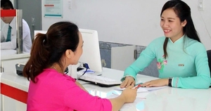 Nhân viên chăm sóc khách hàng ám ảnh nghe mắng &quot;bố mẹ không dạy thì để tao&quot;
