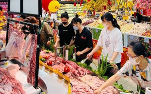 Hàng loạt siêu thị đang giảm giá sốc thịt heo từ nay tới Tết