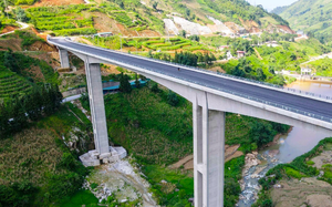 Từ ngày 16/1, thu phí các phương tiện tại tuyến đường có cầu Móng Sến cao nhất Việt Nam