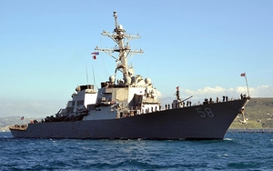 Phiến quân Houthi nã tên lửa tấn công tàu chiến Mỹ ở Biển Đỏ, máy bay chiến đấu của Washington 'ứng chiến'