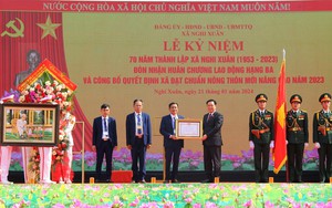 Chủ tịch Quốc hội Vương Đình Huệ dự kỷ niệm 70 năm thành lập xã Nghi Xuân, đón danh hiệu NTM nâng cao