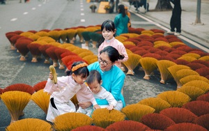 Lễ hội Áo dài du lịch Hà Nội năm 2024: Rực rỡ sắc màu tại Carnaval áo dài - Ảnh 11.