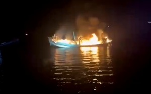Điều tra vụ tàu cá bị tấn công bằng “bom xăng” cháy rụi trên vùng biển Cà Mau