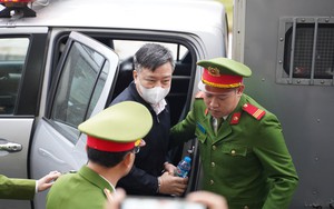Cựu Bí thư Hải Dương khai về việc cho Công ty Việt Á độc quyền bán test xét nghiệm