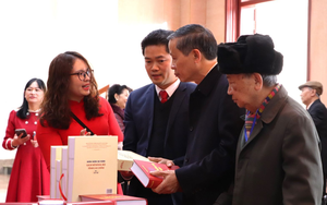 Kỷ niệm 20 năm thành lập tỉnh Lai Châu: Ra mắt bộ Văn kiện Đảng bộ tỉnh Lai Châu toàn tập