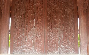 Bộ cánh cửa “lưỡng long chầu nhật” của chùa Keo ở Thái Bình là bảo vật Quốc gia có gì đặc biệt?