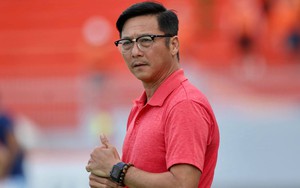 Người dân Nam Định chen chúc mua vé xem trận đấu giữa Nam Định và Bangkok United - Ảnh 8.