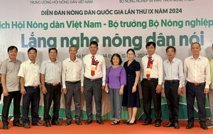 Nông dân bất ngờ, ấn tượng với bài hát xẩm tôn vinh nông dân Việt Nam xuất sắc 2024- Ảnh 6.