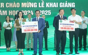 Đà Nẵng vinh danh thủ khoa, trao hơn 500 triệu đồng học bổng nâng bước sinh viên Đại học- Ảnh 13.