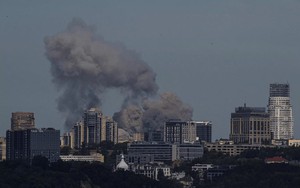 Cú sốc với ông Zelensky: Phương Tây không có thỏa thuận nào về việc mời Ukraine gia nhập NATO - Ảnh 4.