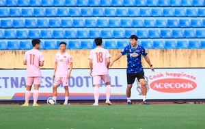 CLB CAHN có chiến thắng trước Hà Nội FC - Ảnh 25.