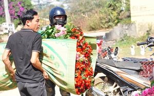 90 tân sinh viên khó khăn tại Tây Nguyên được trao học bổng "tiếp sức đến trường"  - Ảnh 7.