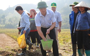 Lào Cai: Xử lý nghiêm những tập thể, cá nhân vi phạm về chế độ chính sách cho học sinh - Ảnh 2.