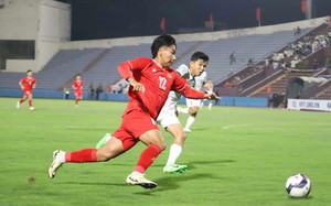 HLV Cristiano Roland của U17 Việt Nam: “Tôi mong NHM thông cảm" - Ảnh 6.